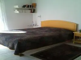 Rental Apartment Les Terrasses De Clair - Le Lavandou, 2 Bedrooms, 4 Persons